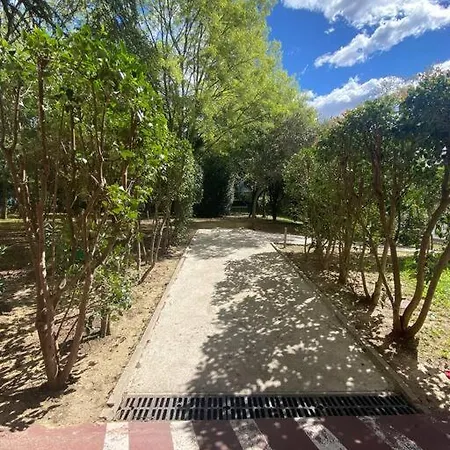 Superbe Proche Du Centre Et Des Plages דירה *